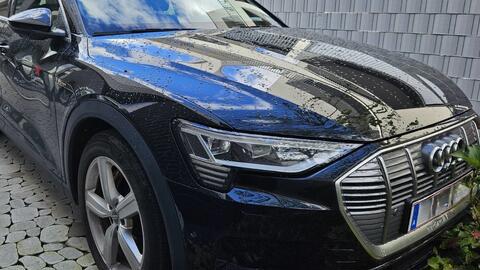 Audi e-tron Audi e-tron