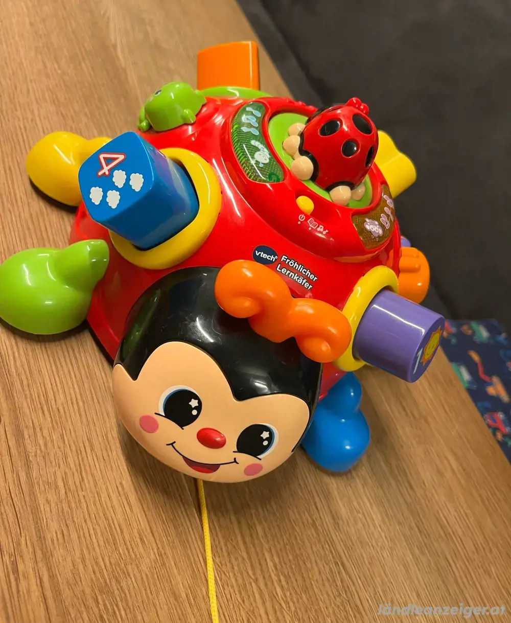 Fröhlicher Lernkäfer, Nachziehspielzeug von VTech Fröhlicher Lernkäfer, Nachziehspielzeug von VTech