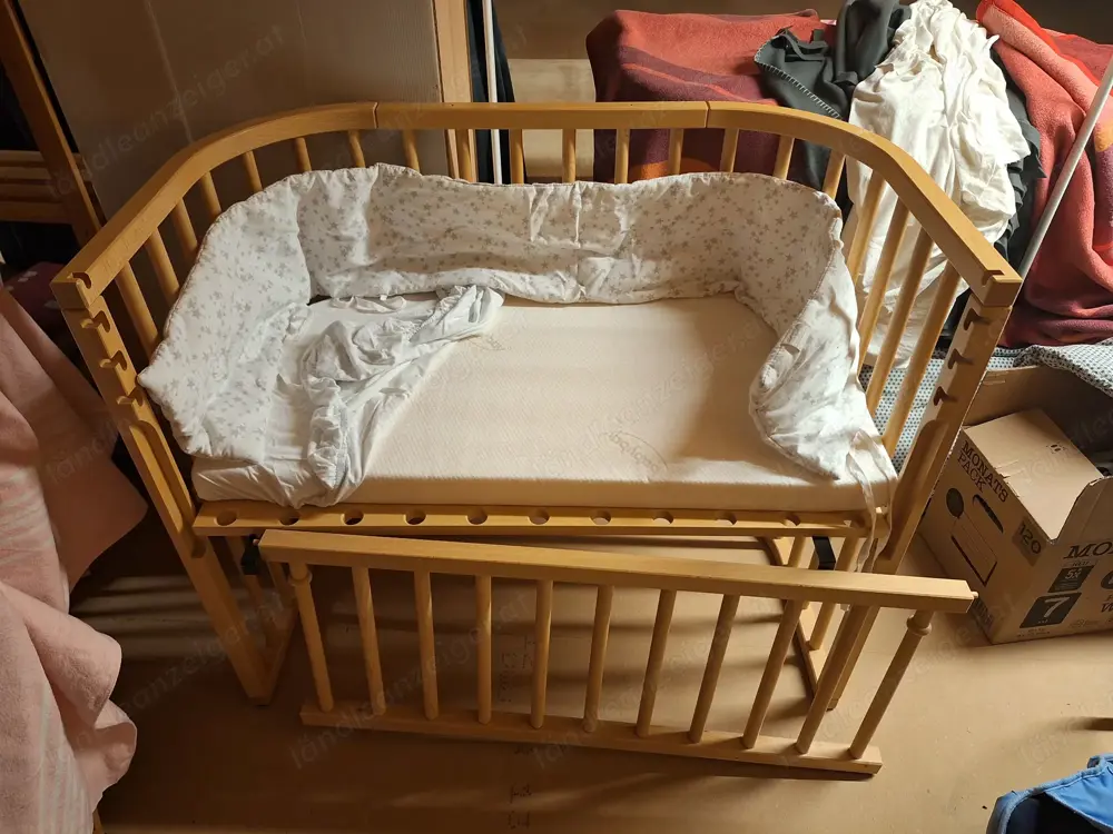 Babybay Beistellbett mit Matratze, Leintuch und Bettumrandung