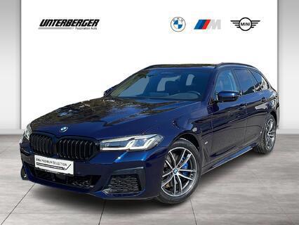 BMW 530e xDrive Touring Aut. // M Sportpaket // Anhängerkupplung // Komfortzugang // Panorama-Glasda BMW 530e xDrive Touring Aut. // M Sportpaket // Anhängerkupplung // Komfortzugang // Panorama-Glasda