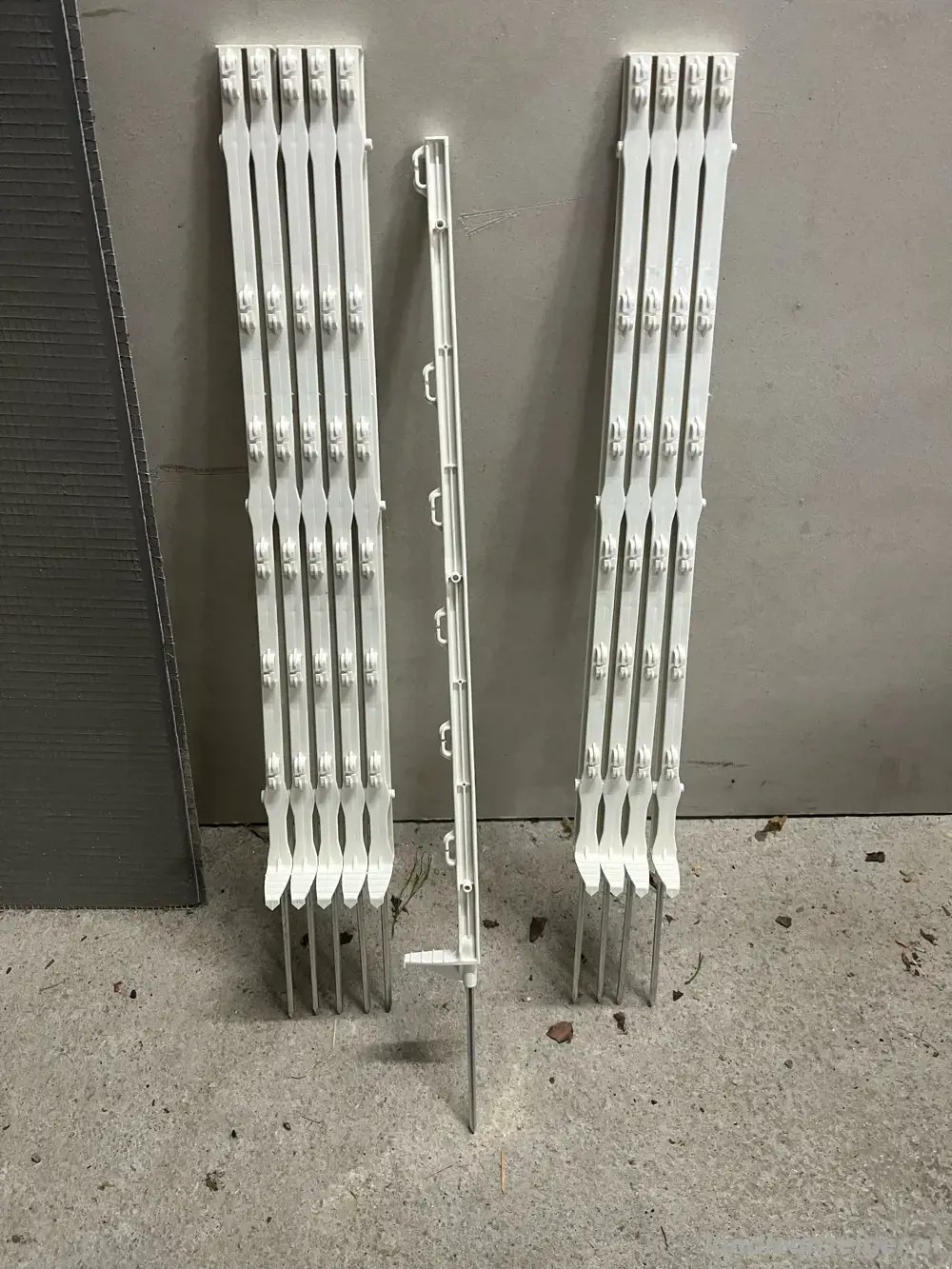 120xKunstoffpfähle 86cm 120xKunstoffpfähle 86cm