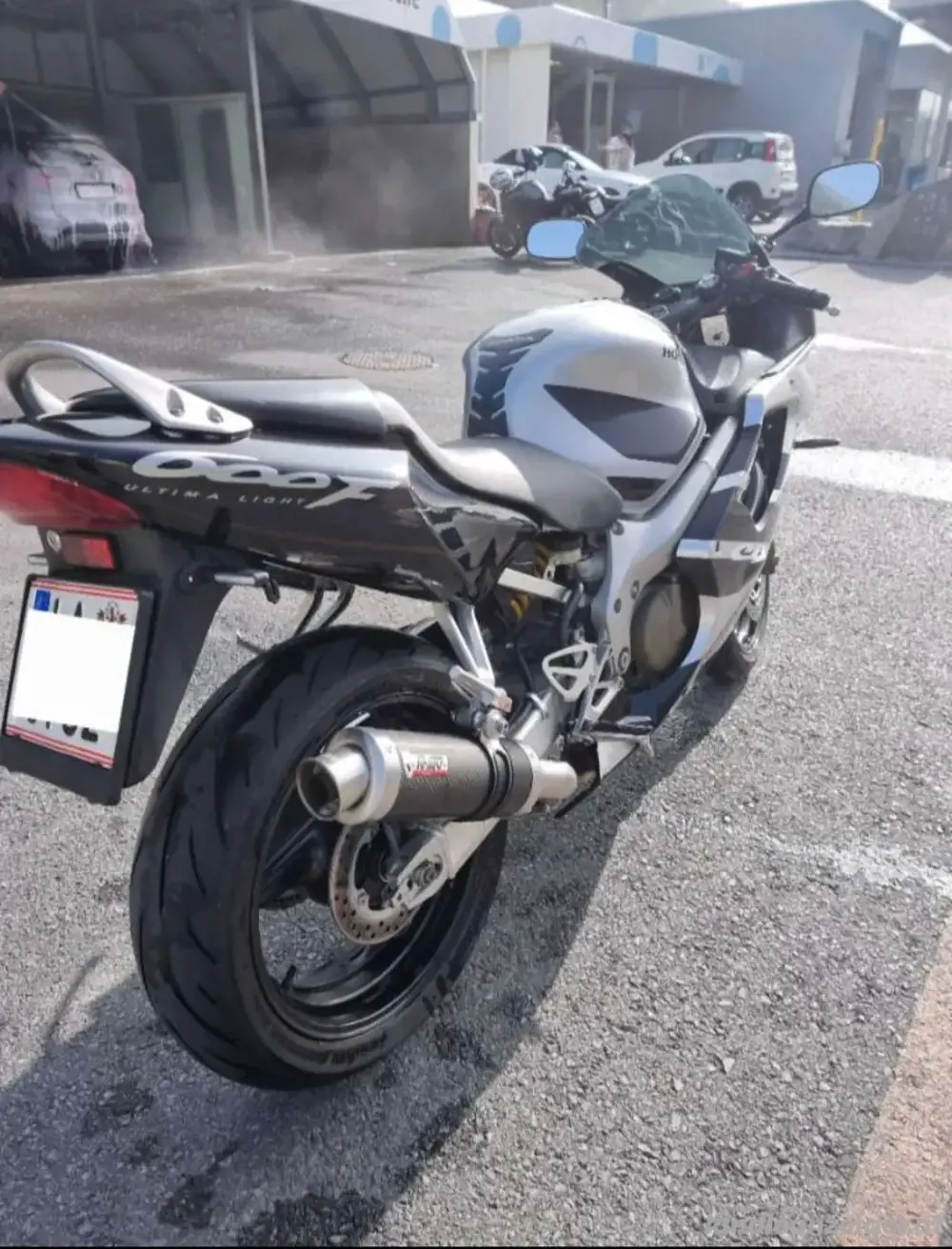 Cbr600f NEUES Pickerl Cbr600f NEUES Pickerl