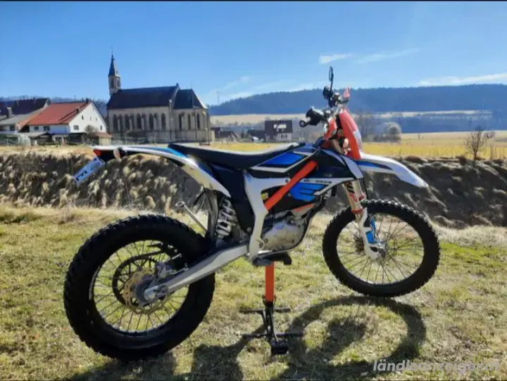 KTM Freeride E