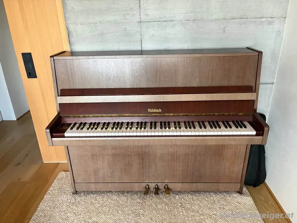 Klavier, frisch gestimmt Klavier, frisch gestimmt