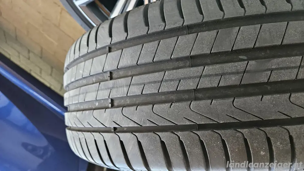 Sommerreifen BMW 225 45 R18 (255 40 R18)
