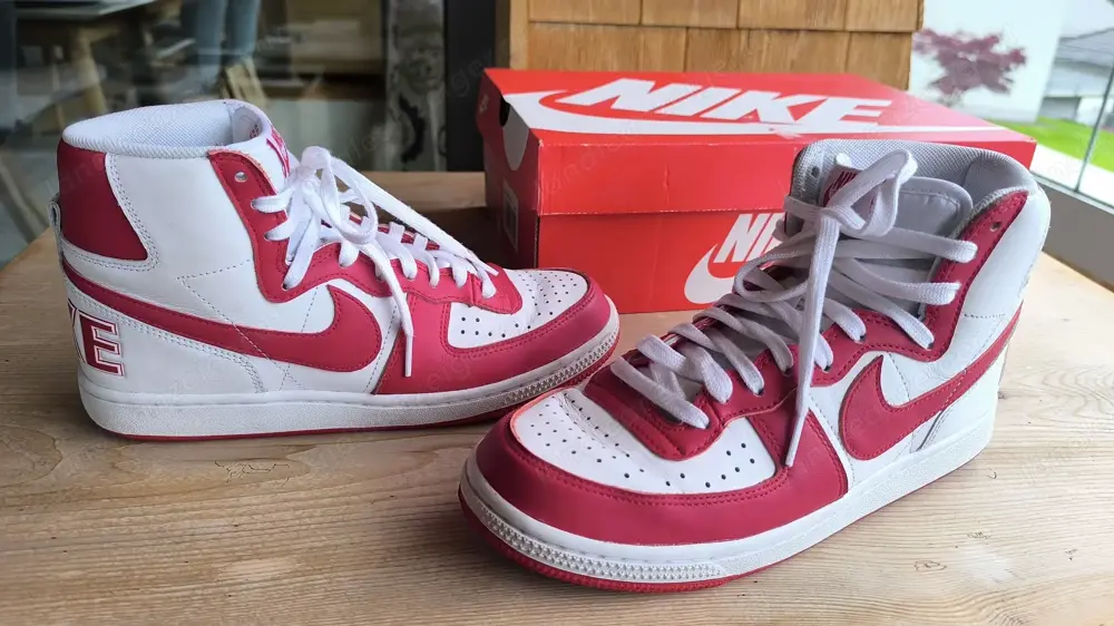 Nike Terminator High, weiß-rot, Gr 41 Nike Terminator High, weiß-rot, Gr 41