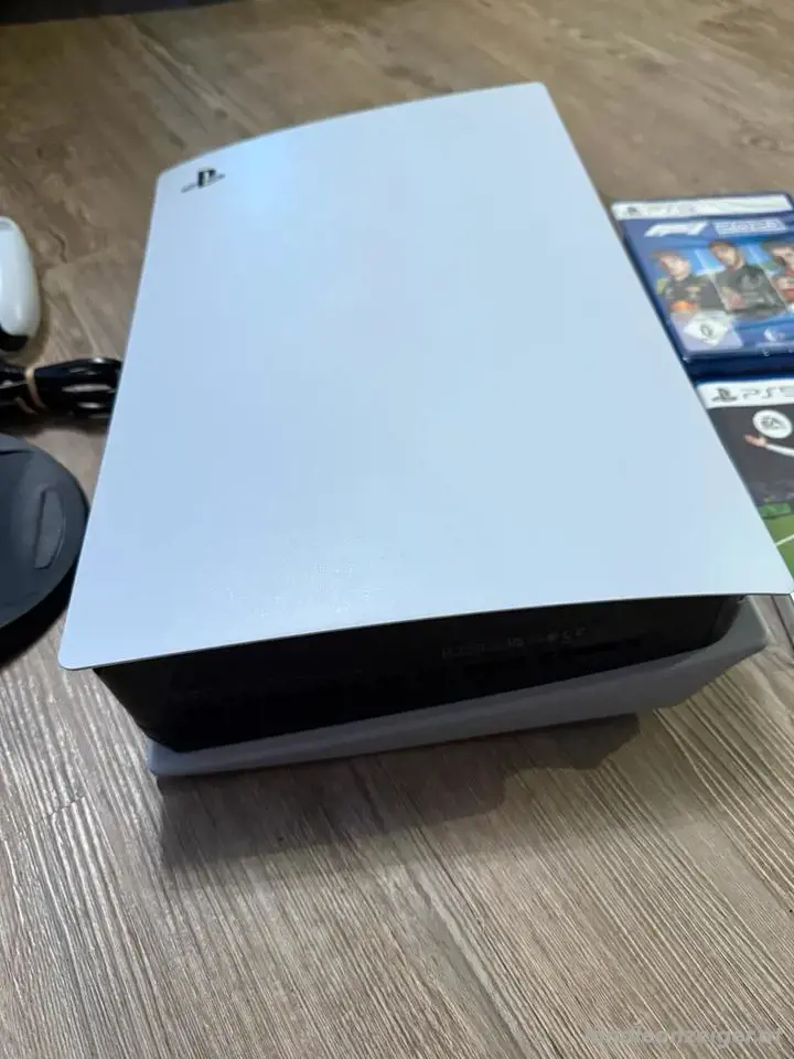 PlayStation 5 Disc Mit Controller und Spielen PlayStation 5 Disc Mit Controller und Spielen