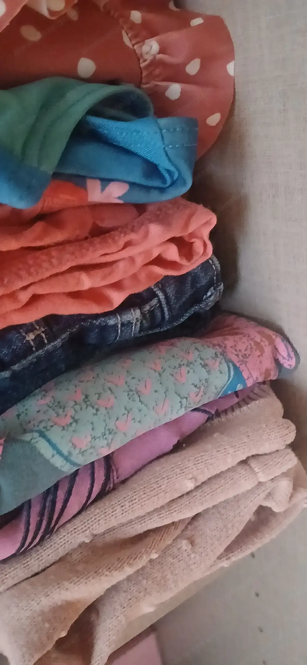 Zu Verschenken! Größen gemischt Zu Verschenken! Größen gemischt