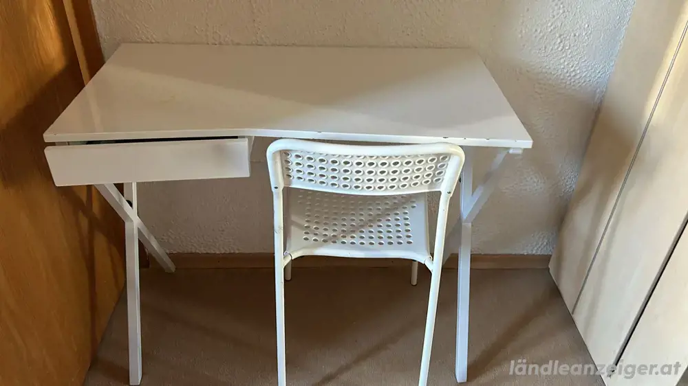 Schreibtisch Schreibtisch