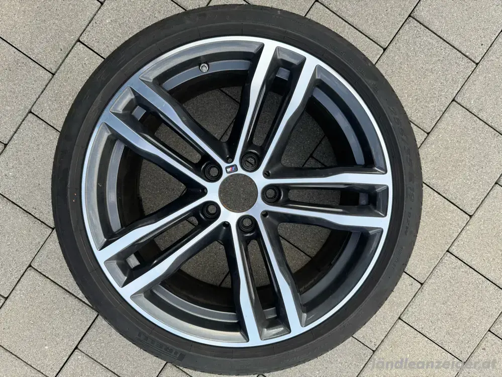 BMW Orginal 19 Zoll Felgen mit Sommerreifen BMW Orginal 19 Zoll Felgen mit Sommerreifen