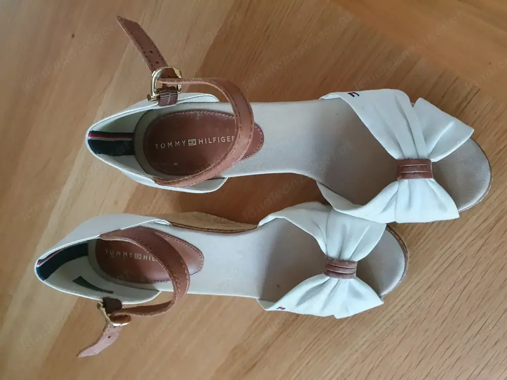 Datenschuhe Tommy Hilfiger, neu, Größe 38