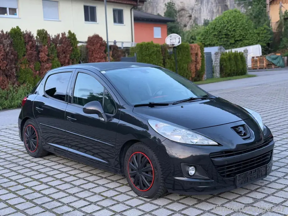 Peugeot 207 Benzin Sport Peugeot 207 Benzin Sport