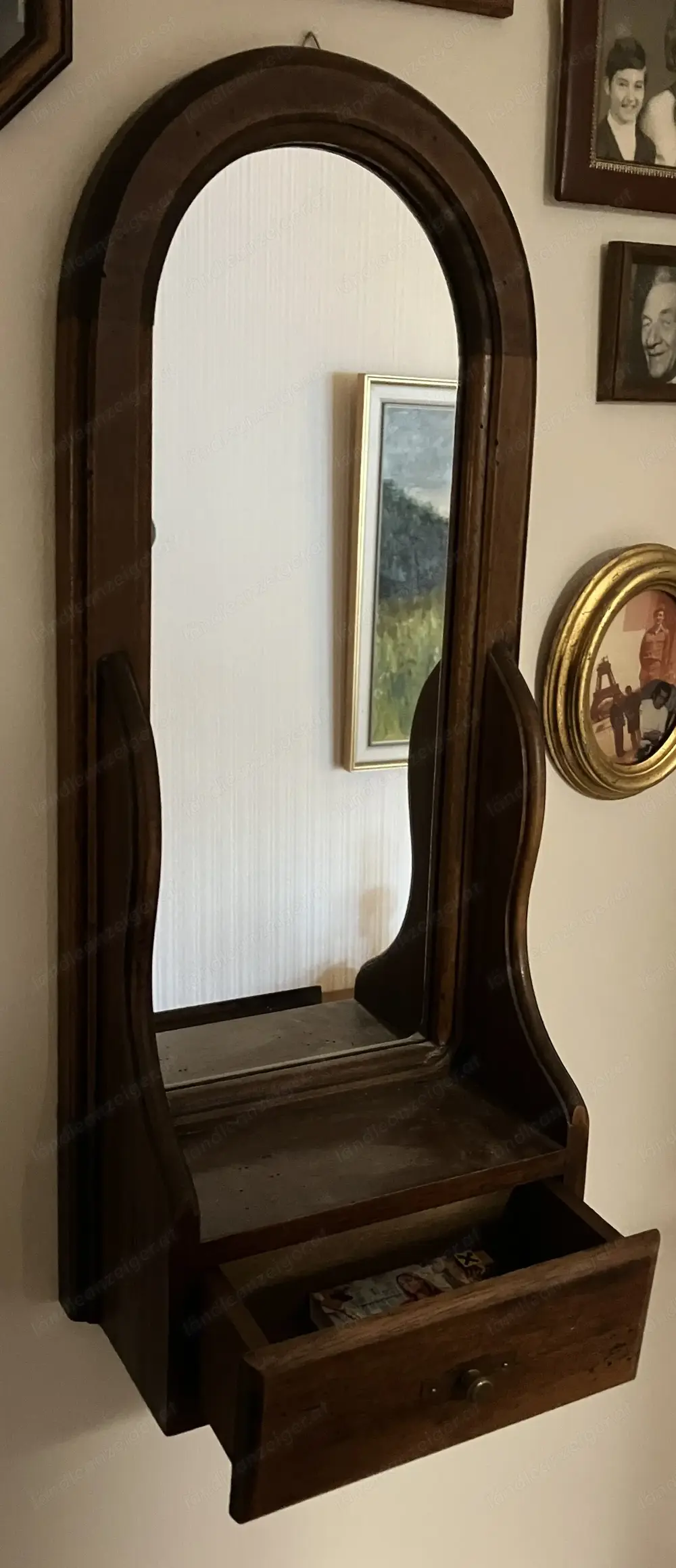 Garderobenkästchen dunkelbraun mit Spiegel und Schublade Stilmöbel Vintage Garderobenkästchen dunkelbraun mit Spiegel und Schublade Stilmöbel Vintage