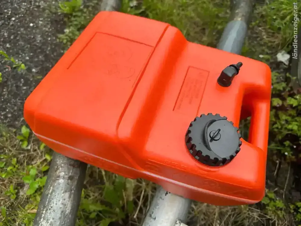 Kraftstofftank 12l - Boot Kraftstofftank 12l - Boot