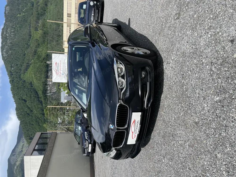 BMW 318 i Touring Aut. *Kamera*Navi*Sitzheizung* BMW 318 i Touring Aut. *Kamera*Navi*Sitzheizung*