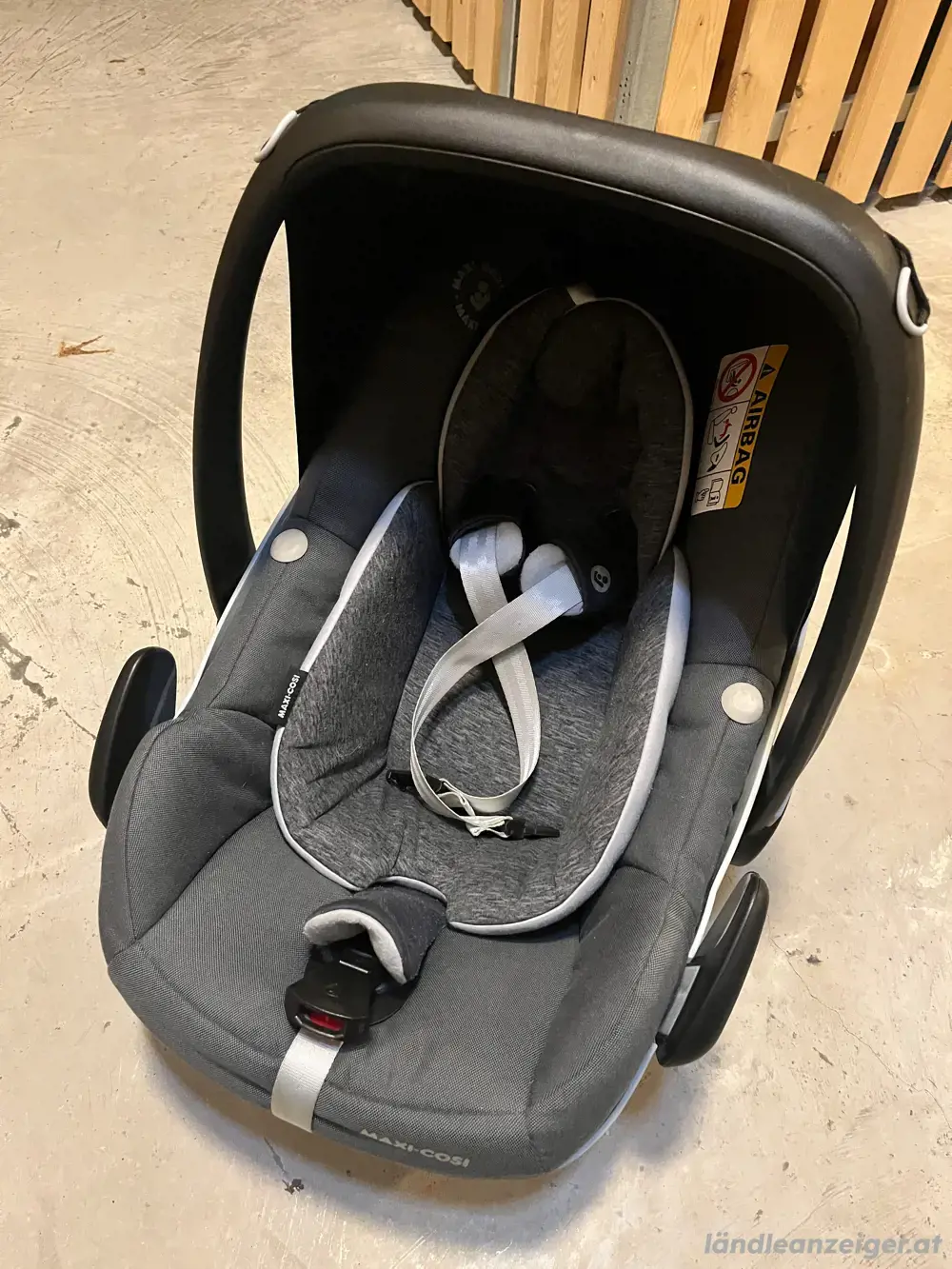 Maxi-Cosi - Auto-Babyschale PEBBLE PRO Maxi-Cosi - Auto-Babyschale PEBBLE PRO