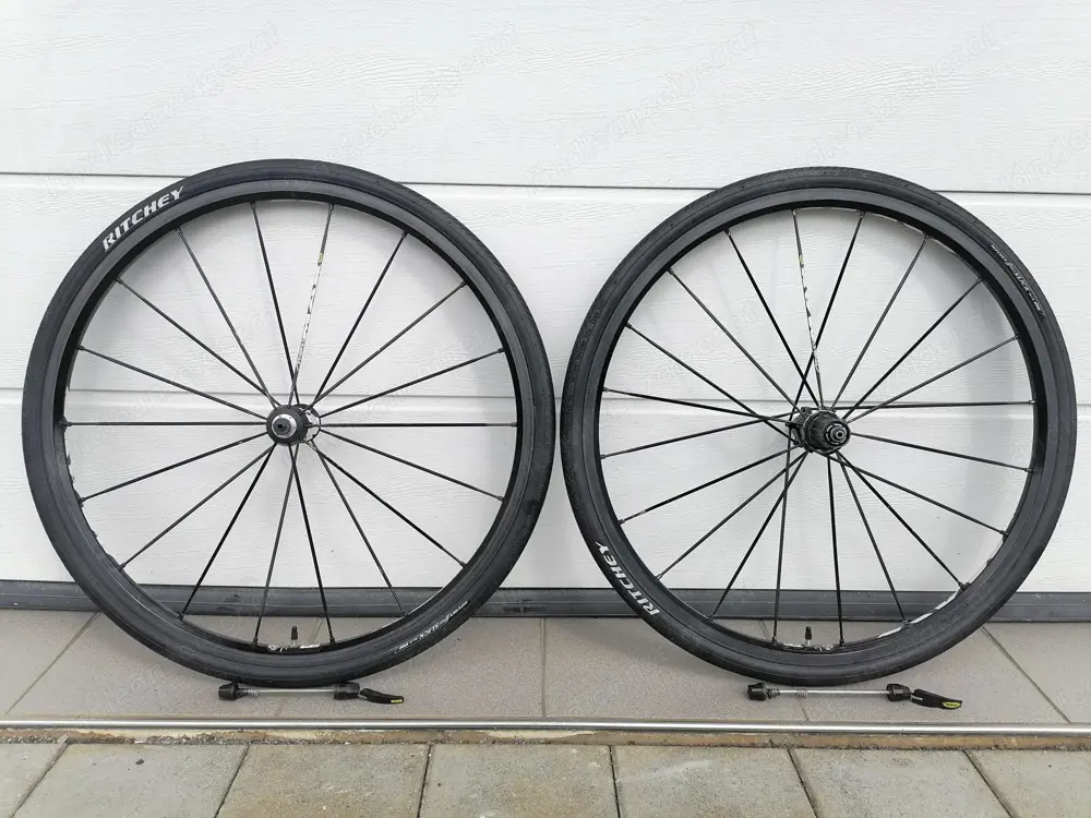Mavic Cross Max 26Zoll Set mit Schnellspanner