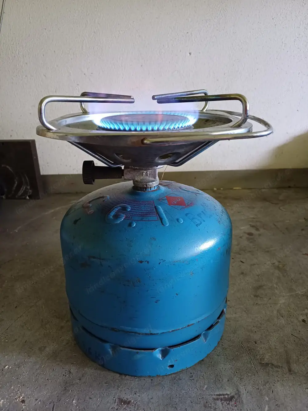 GAZ Volle Gasflaschen GAZ Volle Gasflaschen