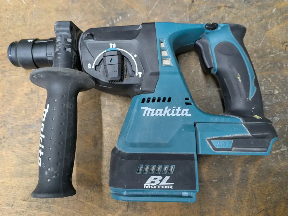 Makita DHR243Z SDS-Plus 18V Akku-Bohrhammer