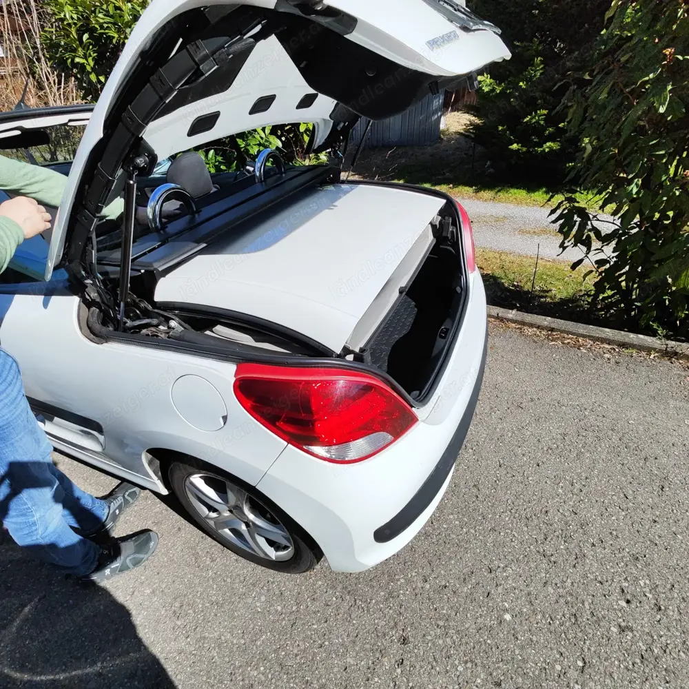 Peugeot 207cc zu verkaufe. Peugeot 207cc zu verkaufe.