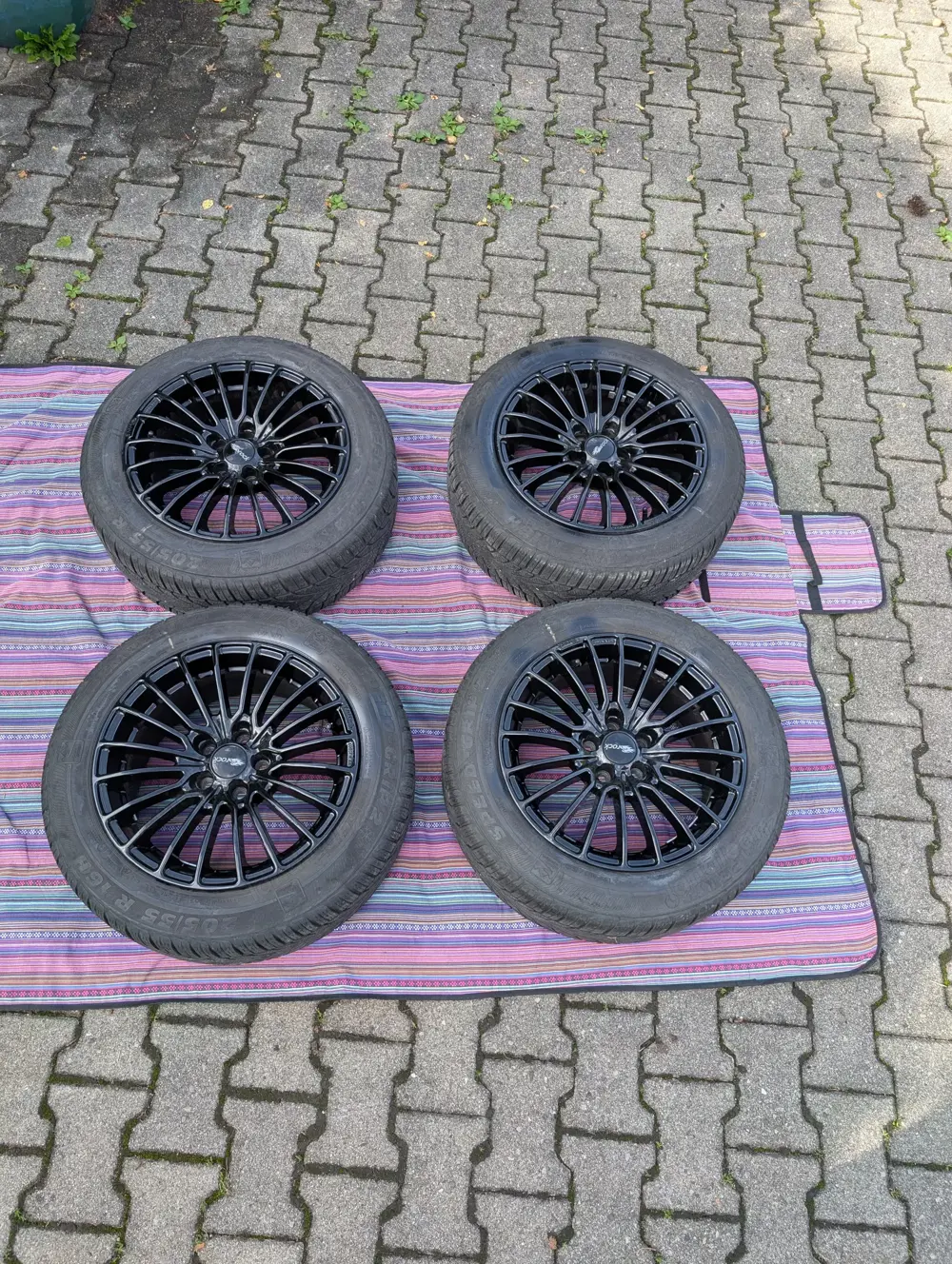 Komplettradsatz mit Brock 24 Alufelgen