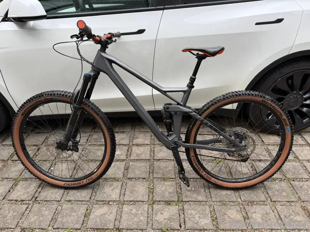 MTB Mountainbike Fahrrad Cube Stereo 140 HPC full Carbon MTB Mountainbike Fahrrad Cube Stereo 140 HPC full Carbon