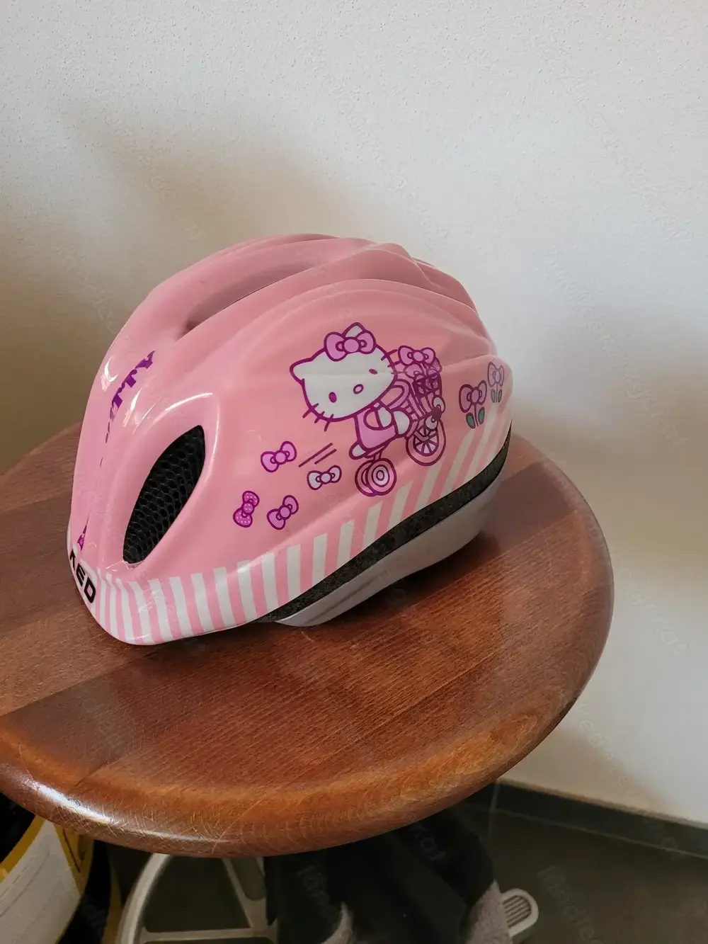 KED Mädchenfahrrad-Helm Gr. S KED Mädchenfahrrad-Helm Gr. S