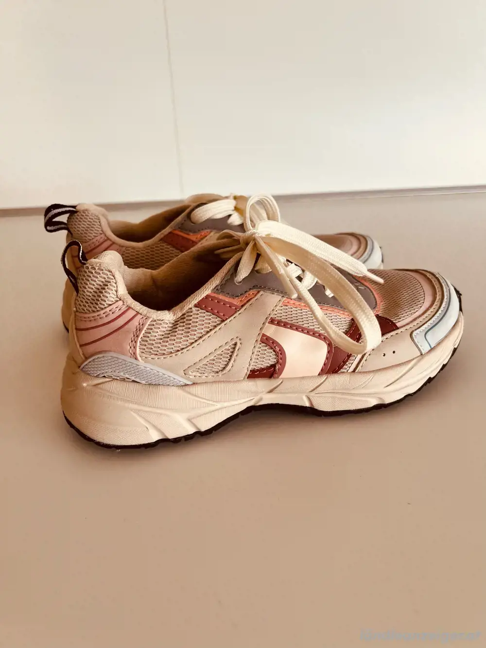 Sneaker von Zara Sneaker von Zara