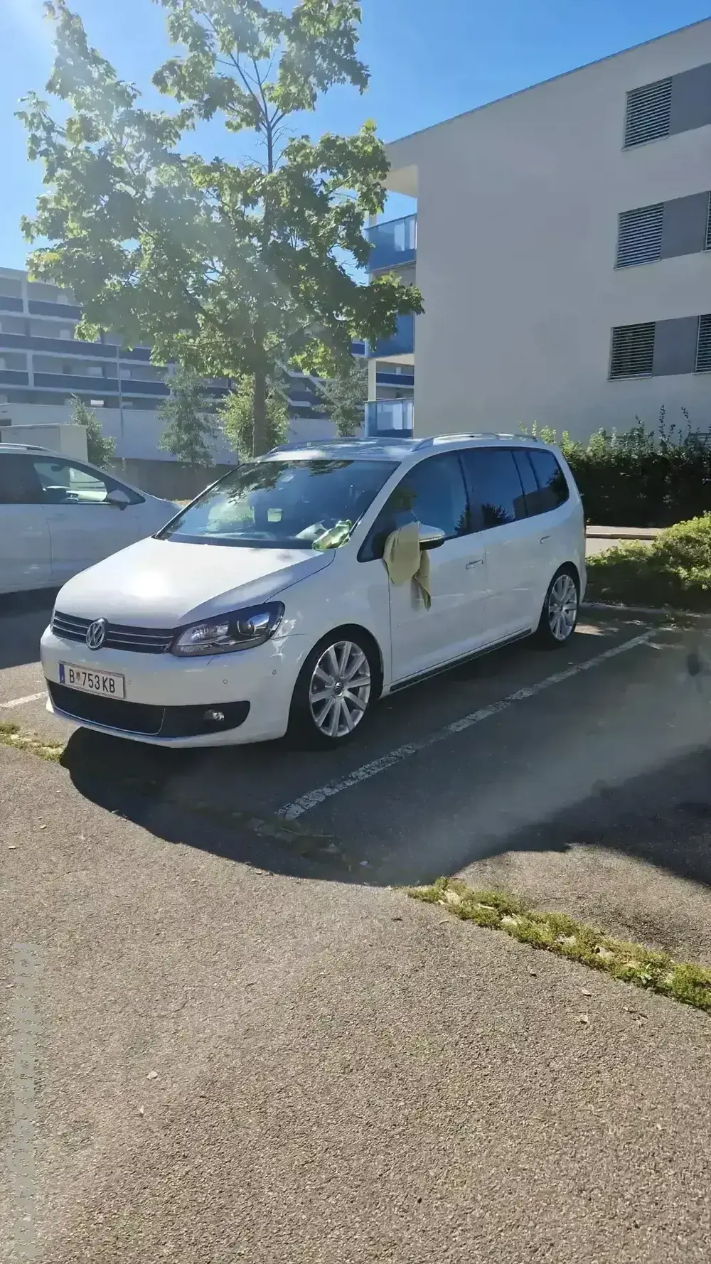 VW Touran 1.6 Tdi Diesel VW Touran 1.6 Tdi Diesel