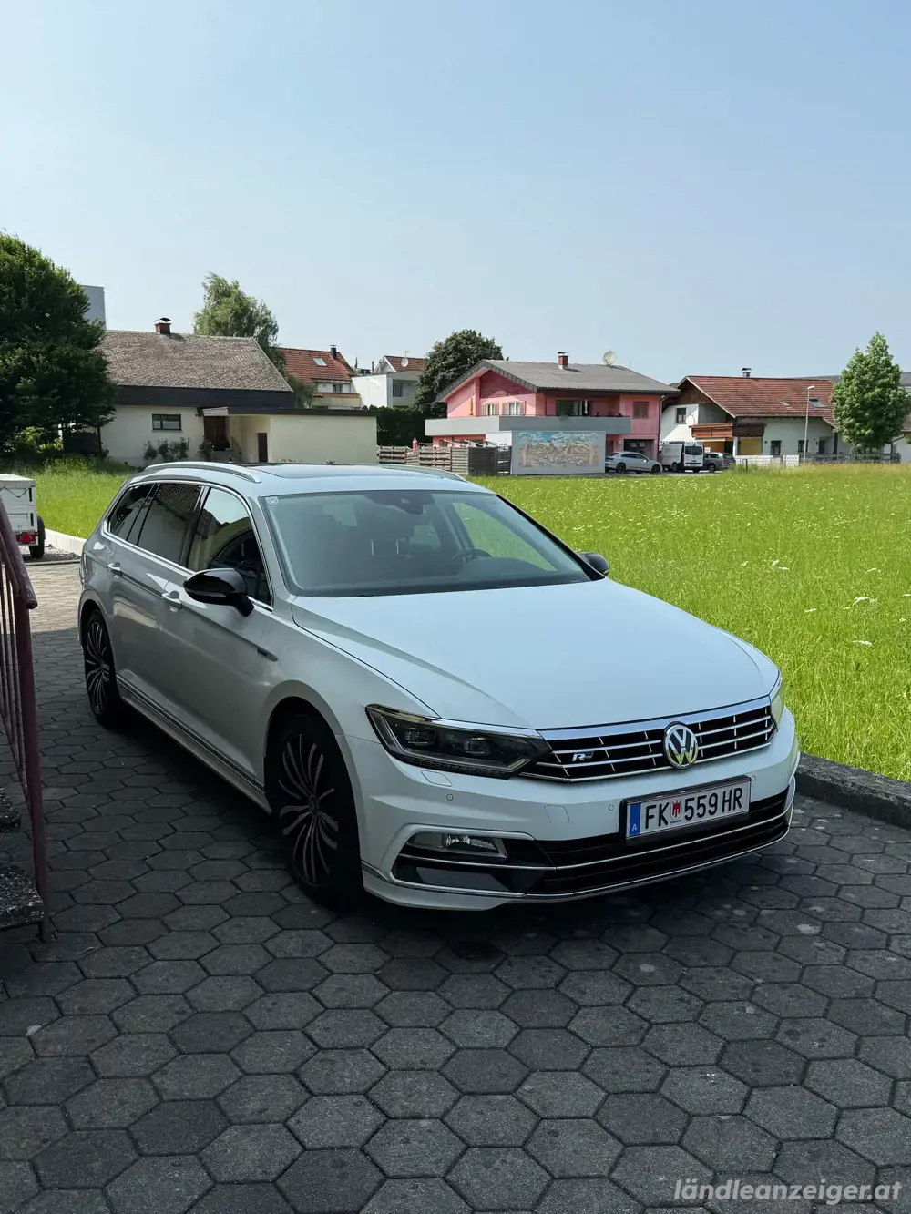 VW Passat B8 2.0 TDI SCR 4Motion DSG R-Line Kombi Family Van VW Passat B8 2.0 TDI SCR 4Motion DSG R-Line Kombi Family Van
