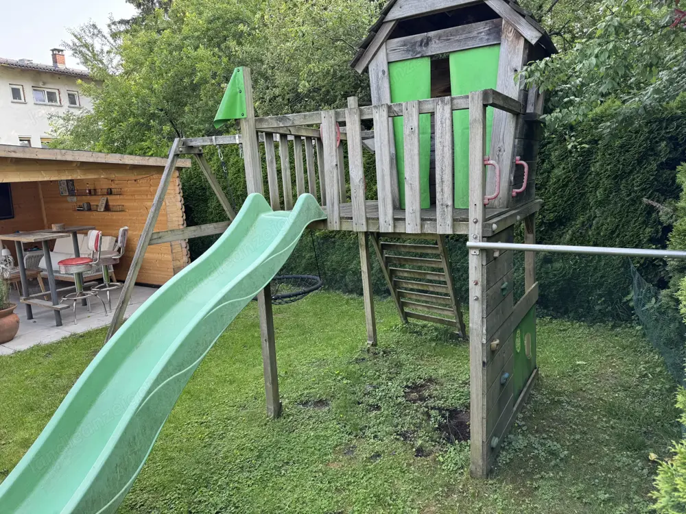Spielerin aus Holz Spielerin aus Holz