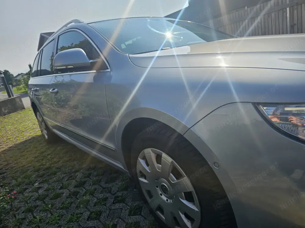 Skoda Superb 3T Modell 2011 Skoda Superb 3T Modell 2011