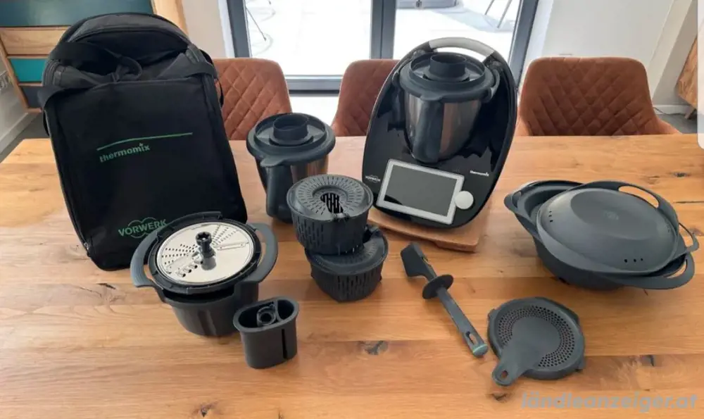 Thermomix TM6 schwarz - Black Limited Edition mit viel Zubehör