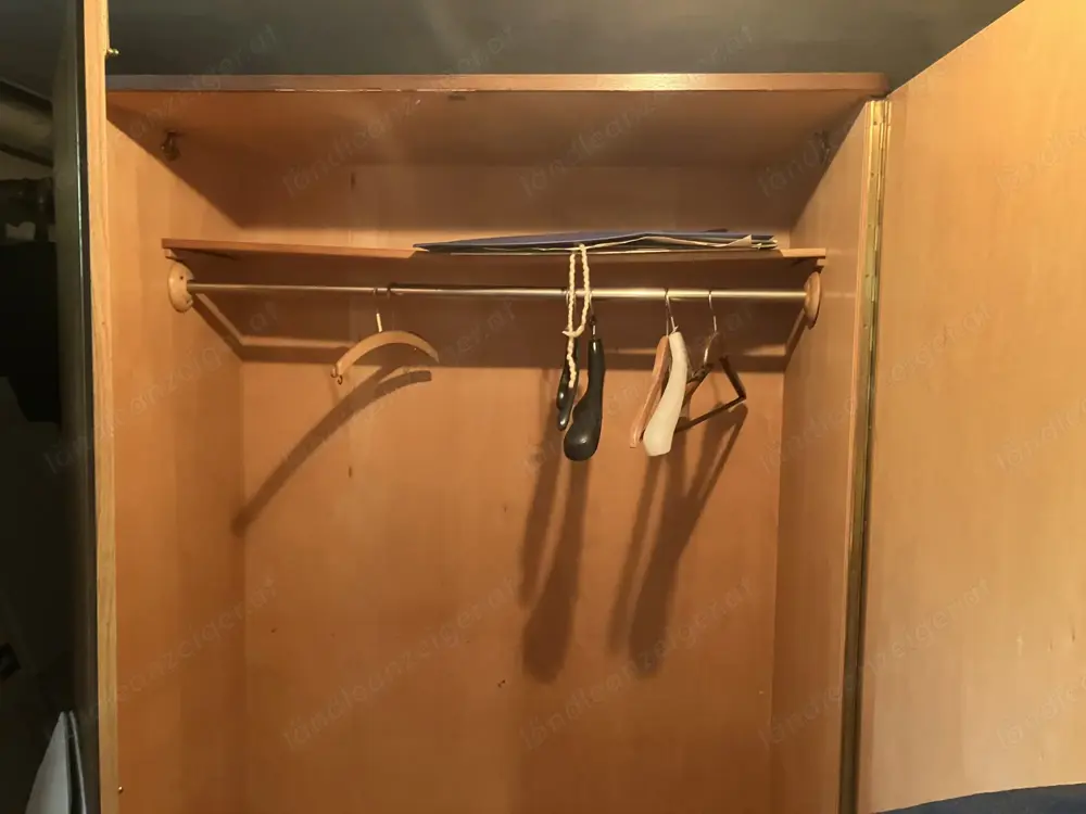 Verschenke Schrank Vollholz Verschenke Schrank Vollholz