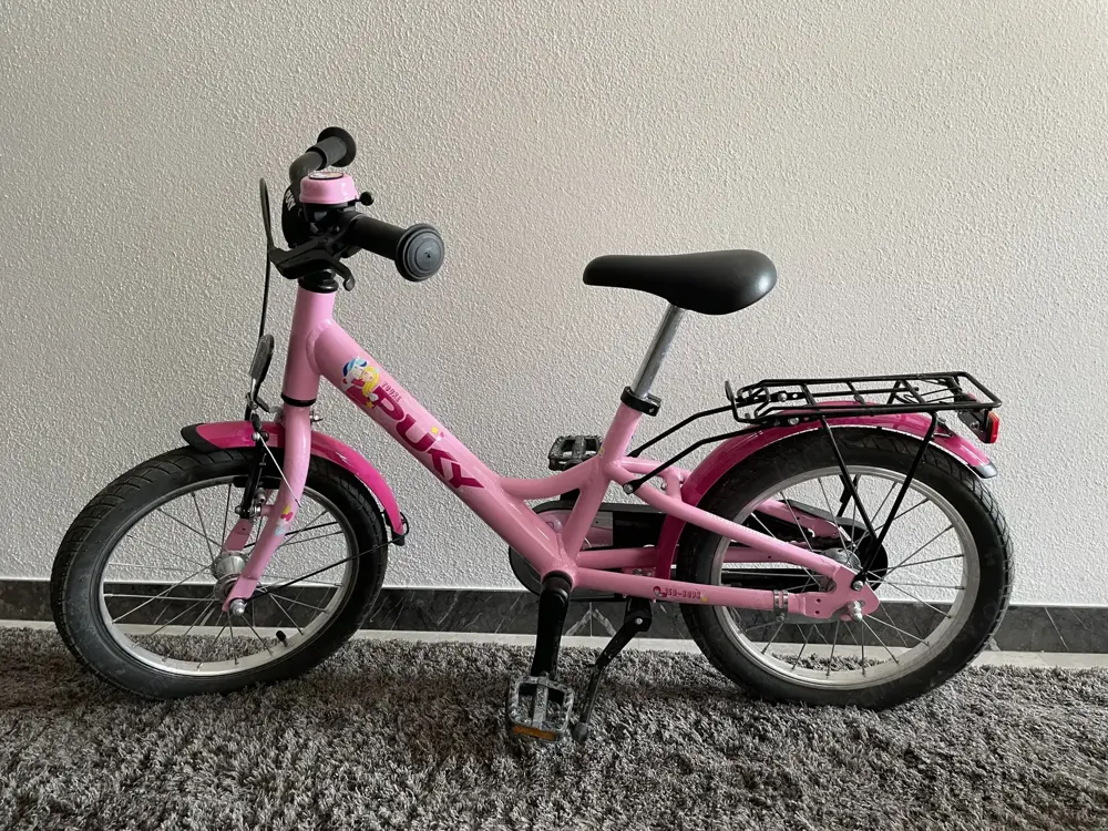 Kinder Fahrrad Mädchen PUKY + 1 PUKY klein GESCHENKT! Kinder Fahrrad Mädchen PUKY + 1 PUKY klein GESCHENKT!