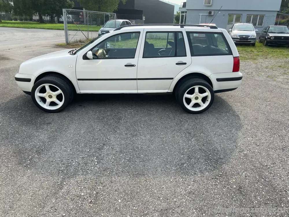 VW Golf TDi neues Pickerl bis 04 26!! VW Golf TDi neues Pickerl bis 04 26!!