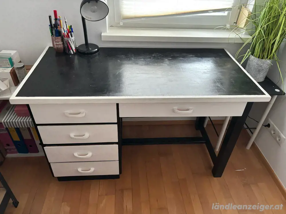 Vollholz Schreibtisch GRATIS Vollholz Schreibtisch GRATIS