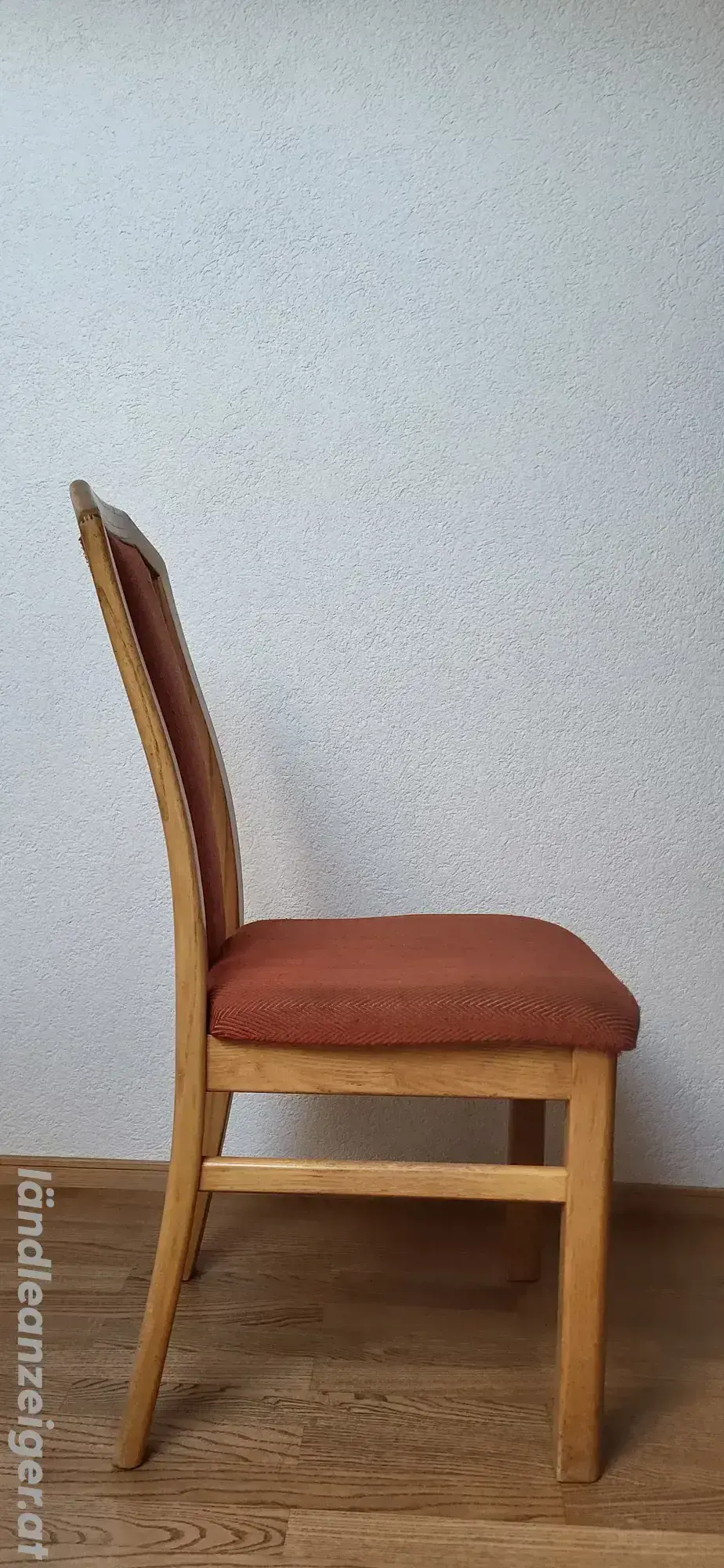 gepolsterter Holzstuhl gepolsterter Holzstuhl