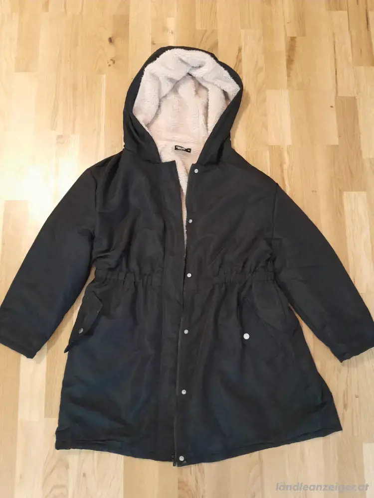 Jacke. Jacke.