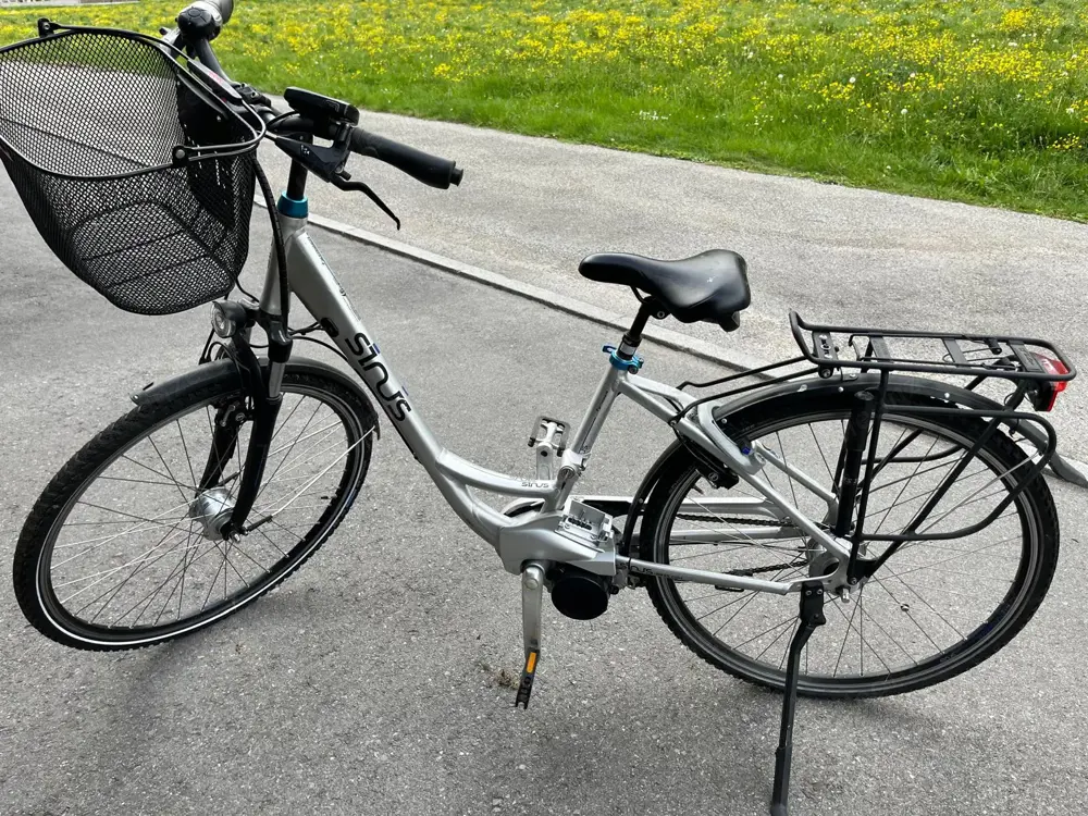E-Bike Sinus 36V neue Bereifung E-Bike Sinus 36V neue Bereifung