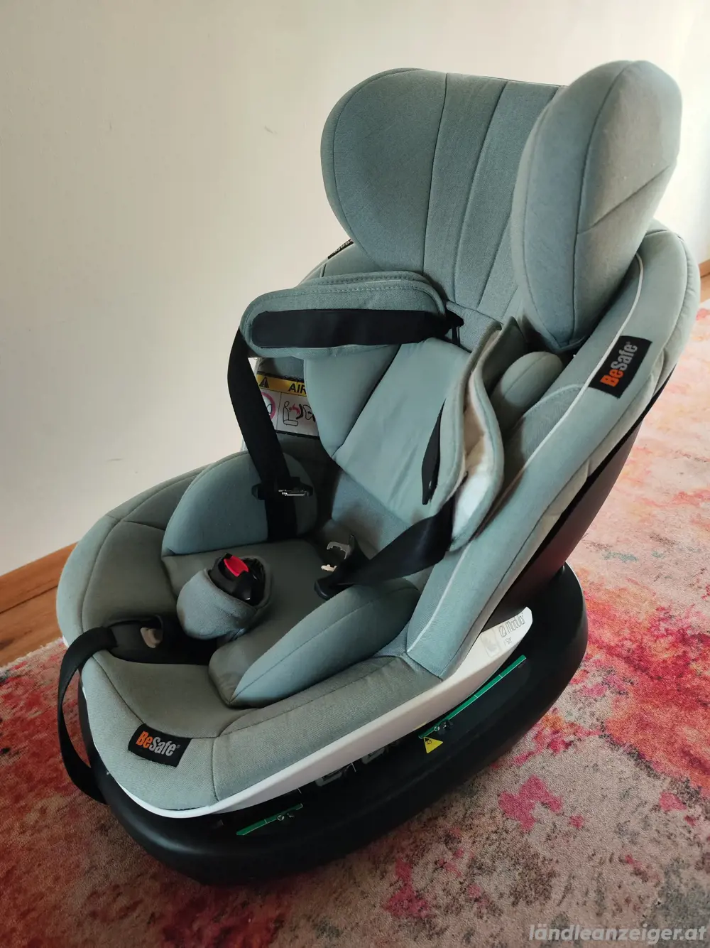 BeSafe iZi Modular i-Size Autositz Set, Base Isofix und Schale BeSafe iZi Modular i-Size Autositz Set, Base Isofix und Schale