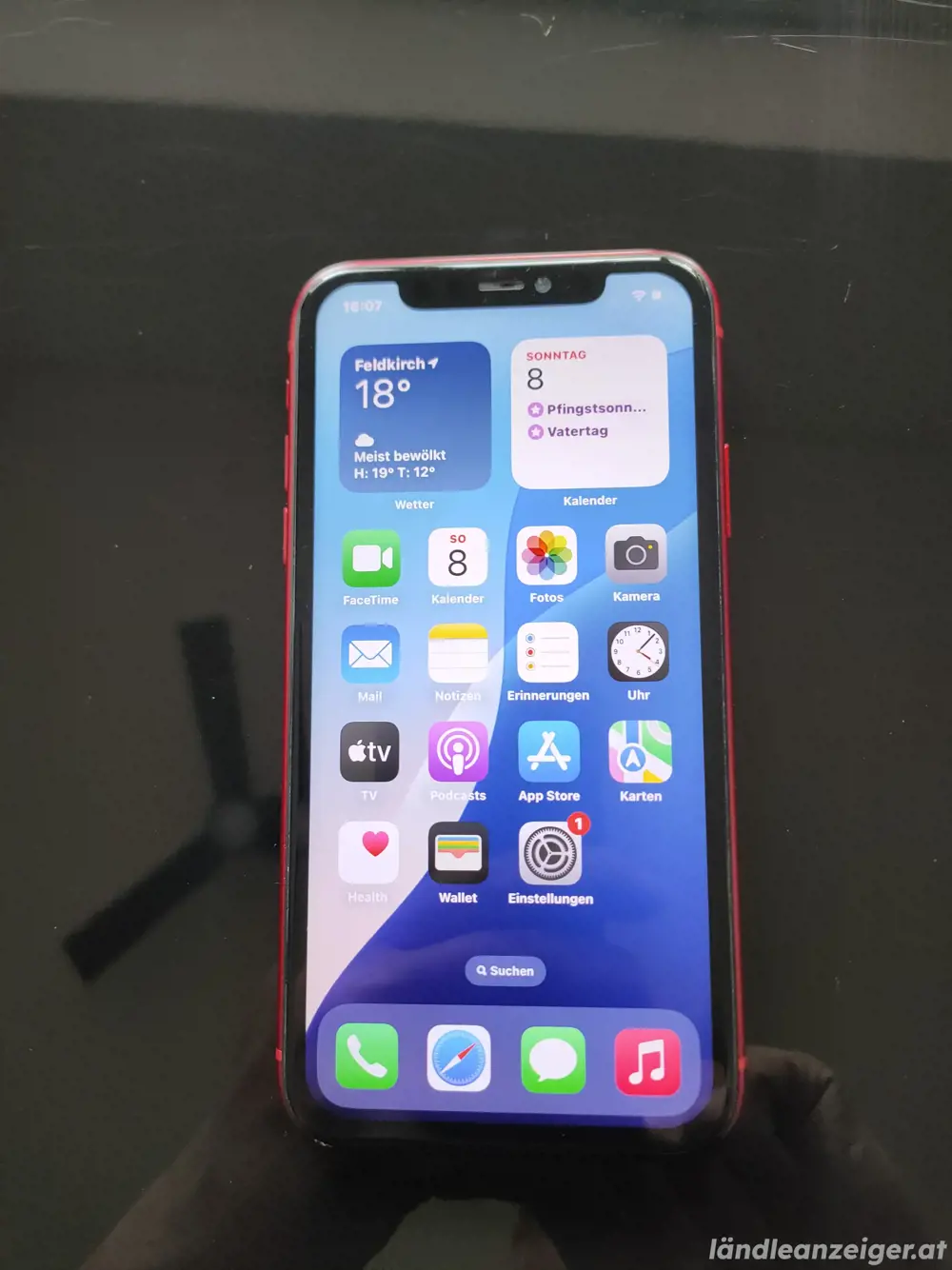 iPhone 11 Red Edition iPhone 11 Red Edition
