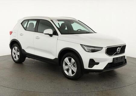Volvo XC40 Core 2WD B3 Mild-Hybrid Core, Navi, Thors Hamme... Volvo XC40 Core 2WD B3 Mild-Hybrid Core, Navi, Thors Hamme...