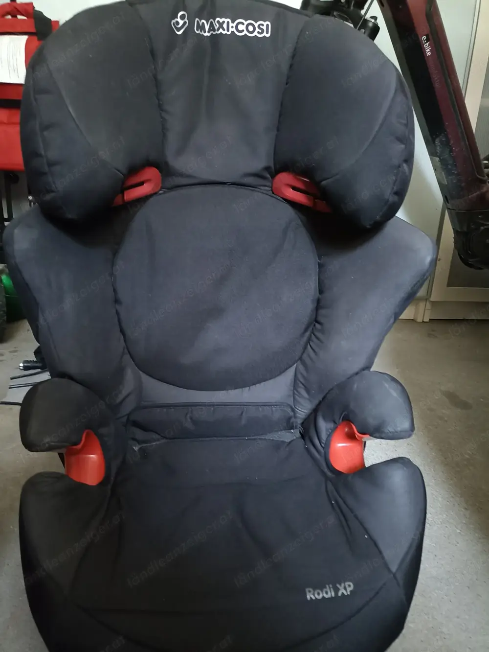 Autositz ab ca. 4 Jahren Autositz ab ca. 4 Jahren