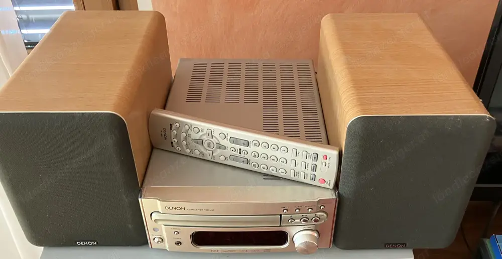 Denon RCD 33M Kompakt-Hifi Radio und CD mit 2 Boxen und Fernbedienung