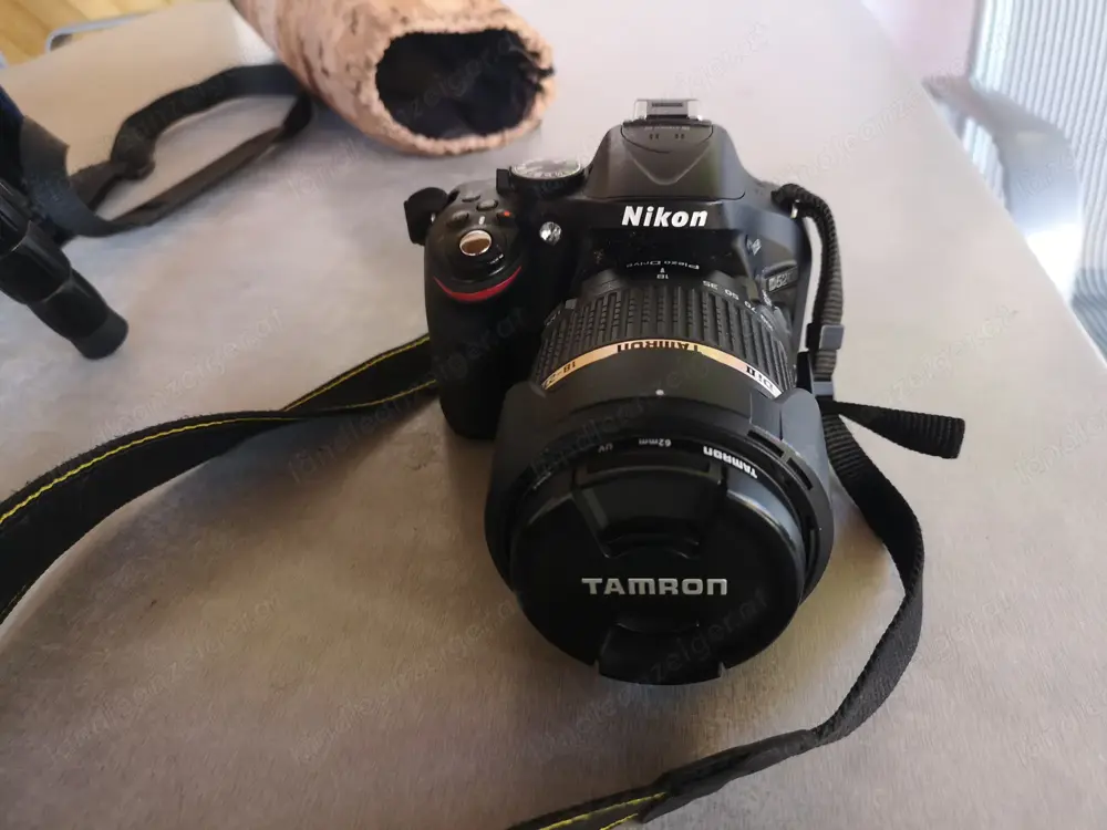 Nikon D5200 Spiegelreflexkamera Digital mit allem Zubehör Nikon D5200 Spiegelreflexkamera Digital mit allem Zubehör