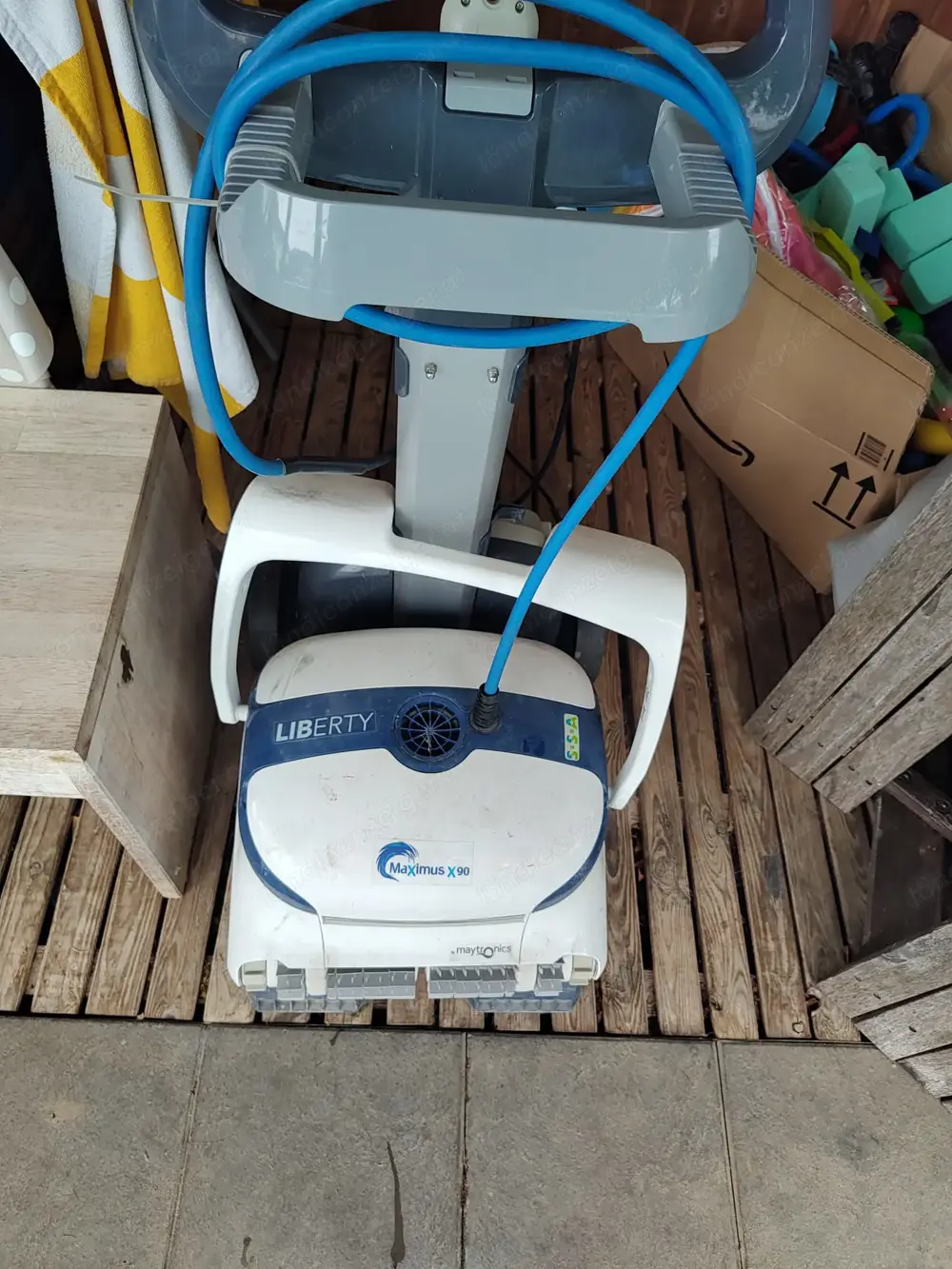 Poolroboter Liberty Maximus X90 Akku Poolroboter Liberty Maximus X90 Akku