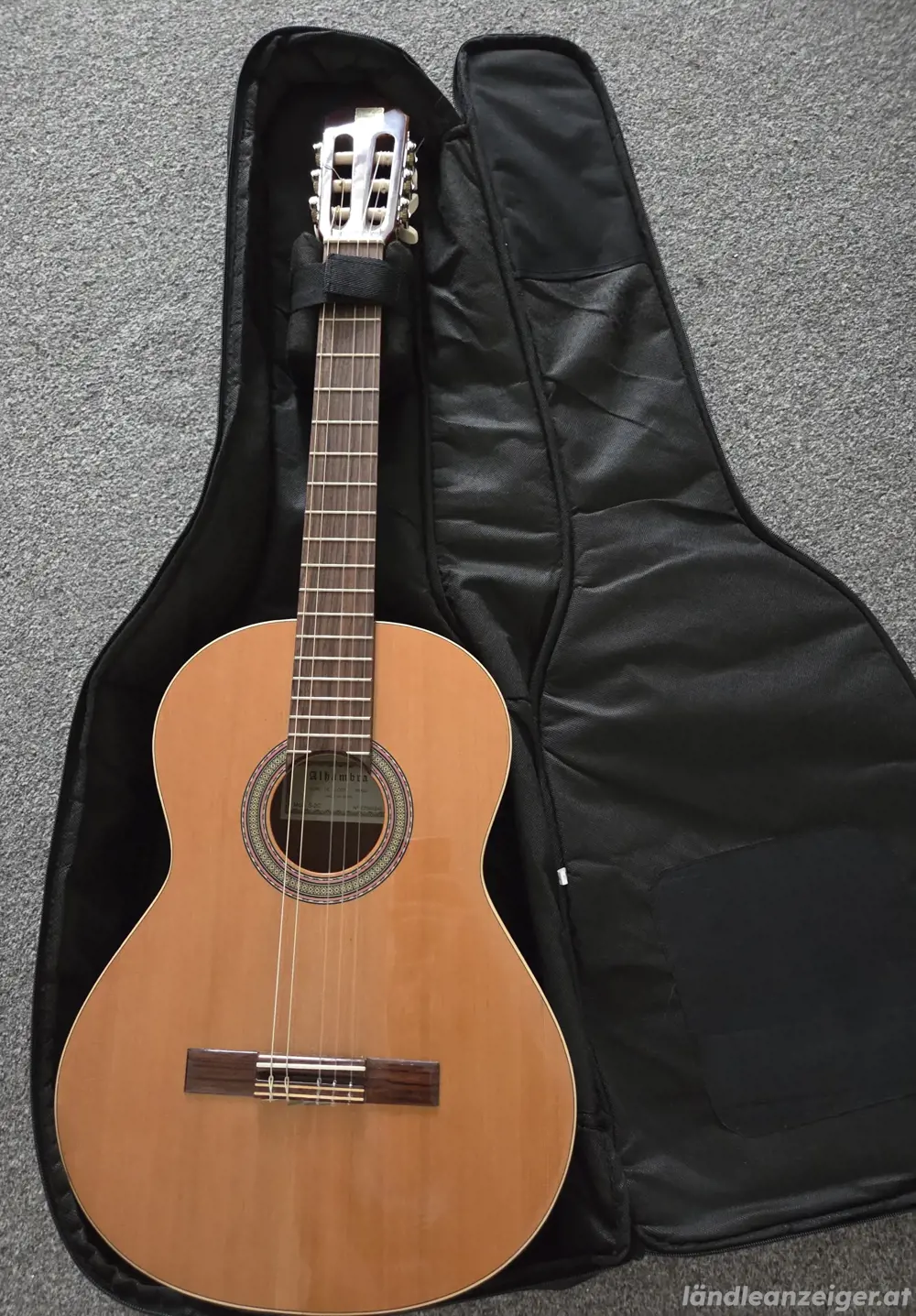 Alhambra S-2C Konzertgitarre - Made in Spain