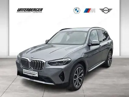 BMW X3 xDrive20d Anhängerkupplung // Panorama Glasdach HiFi BMW X3 xDrive20d Anhängerkupplung // Panorama Glasdach HiFi