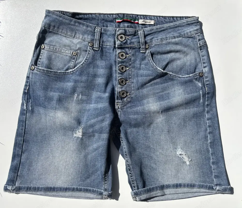 Damen Shorts von Please Vintage Chic Damen Shorts von Please Vintage Chic